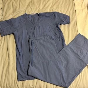 Medline Scrubs Set